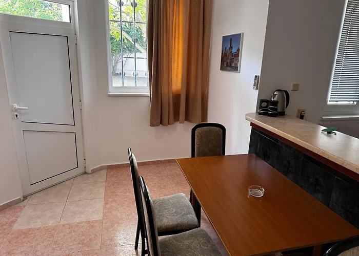 Benadi Affittacamere 3*